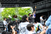 「東北ジャム2018 in 福島あだたら」NAMBA69のライブの様子。