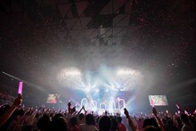 小倉唯「『Platinum Airline☆』～Tomorrow Town～」の様子。（撮影：釘野孝宏 / 深野輝美）