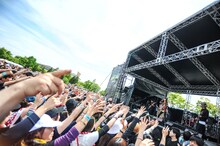 「東北ジャム2018 in 福島あだたら」SUPER BEAVERのライブの様子。