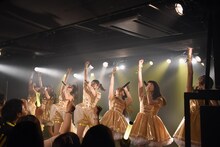 はちみつロケット「HMV Presents “はちロケ春の三大祭”」東京公演「宇宙初！新曲も聴けちゃう祭」の様子。