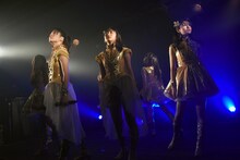はちみつロケット「HMV Presents “はちロケ春の三大祭”」東京公演「宇宙初！新曲も聴けちゃう祭」の様子。