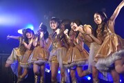 はちみつロケット「HMV Presents “はちロケ春の三大祭”」東京公演「宇宙初！新曲も聴けちゃう祭」の様子。