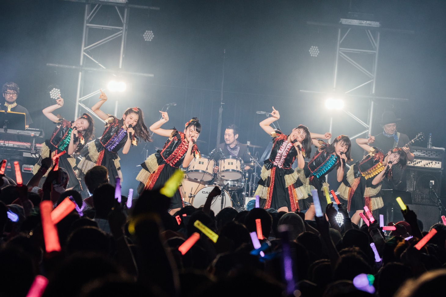 ばってん少女隊「5.19 ZEPP DIVERCITY大会 ～博多美少女上京物語～」の様子。（Photo by Ray Otabe）