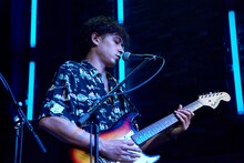 AKUN（G, Cho / SPiCYSOL）（写真提供：スポティファイ）