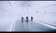 [ALEXANDROS]「KABUTO」ミュージックビデオのワンシーン。