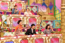 久本雅美率いる「芸人チーム」。