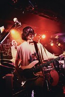 佐藤健一郎（B, Cho）（撮影：作永裕範）