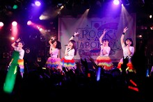「ロッカジャポニカ Spring Tour 2018 ～Re:view ROCK A JAPONICA～」東京・渋谷CLUB QUATTRO公演の様子。（撮影：笹森健一）