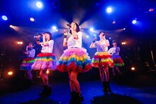 「ロッカジャポニカ Spring Tour 2018 ～Re:view ROCK A JAPONICA～」東京・渋谷CLUB QUATTRO公演の様子。（撮影：笹森健一）