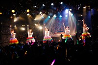 「ロッカジャポニカ Spring Tour 2018 ～Re:view ROCK A JAPONICA～」東京・渋谷CLUB QUATTRO公演の様子。（撮影：笹森健一）