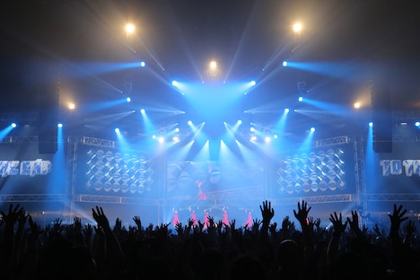 「BiSH "TO THE END”」の様子。（写真提供：エイベックス）