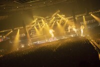 「BiSH "TO THE END”」の様子。（写真提供：エイベックス）