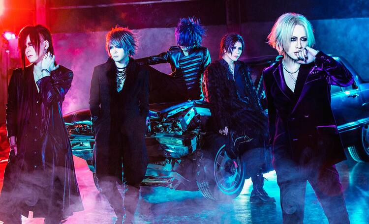 the GazettEアルバム「NINTH」全貌明らかに、ジャケに赤子を抱いた聖職 