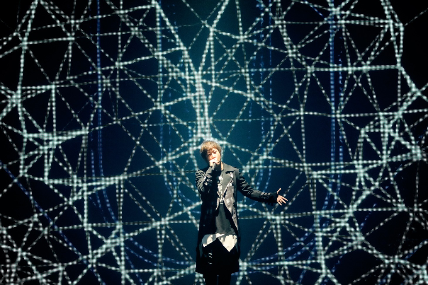 阿信（Vo）（Photo by Viola Kam [V'z Twinkle]）