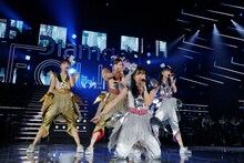 「ももいろクローバーZ 10th Anniversary The Diamond Four -in 桃響導夢-」5月22日公演の様子。（Photo by HAJIME KAMIIISAKA + Z）