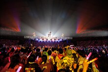 「ももいろクローバーZ 10th Anniversary The Diamond Four -in 桃響導夢-」5月22日公演の様子。（Photo by HAJIME KAMIIISAKA + Z）