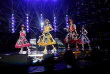 「ももいろクローバーZ 10th Anniversary The Diamond Four -in 桃響導夢-」5月22日公演の様子。（Photo by HAJIME KAMIIISAKA + Z）