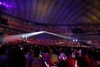 「ももいろクローバーZ 10th Anniversary The Diamond Four -in 桃響導夢-」5月22日公演の様子。（Photo by HAJIME KAMIIISAKA + Z）