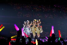 「ももいろクローバーZ 10th Anniversary The Diamond Four -in 桃響導夢-」5月22日公演の様子。（Photo by HAJIME KAMIIISAKA + Z）