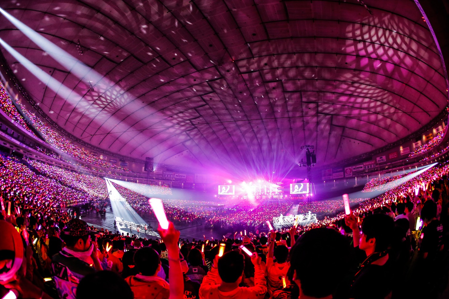 「ももいろクローバーZ 10th Anniversary The Diamond Four -in 桃響導夢-」5月23日公演の様子。（Photo by HAJIME KAMIIISAKA + Z）