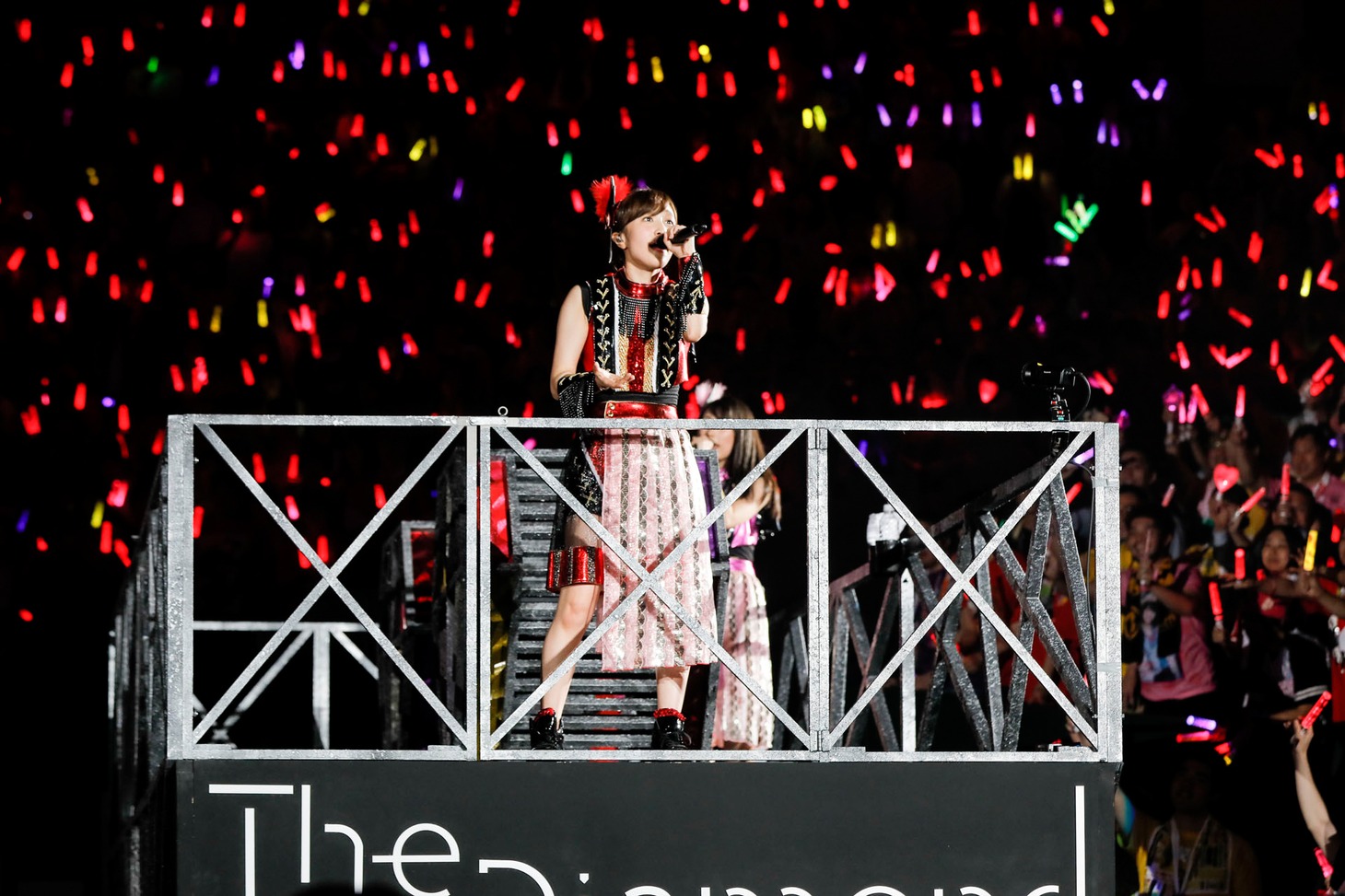 百田夏菜子（Photo by HAJIME KAMIIISAKA + Z）