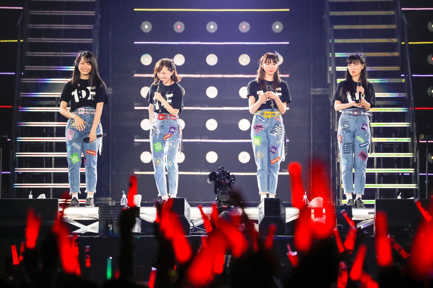 ももいろクローバーZ（Photo by HAJIME KAMIIISAKA + Z）