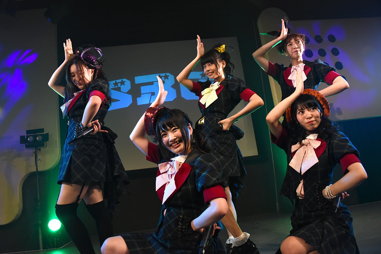 ベボガ！「五月雨BigBanG! in 東京」東京・渋谷duo MUSIC EXCHANGE公演の様子。