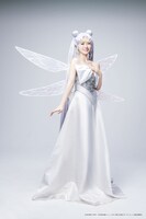 白石麻衣演じるクイーン・セレニティ。