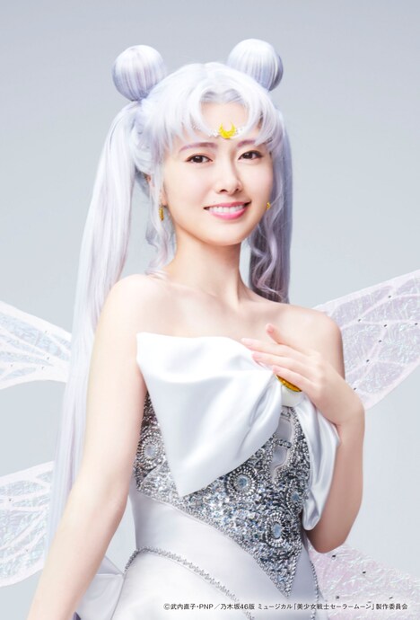 白石麻衣演じるクイーン・セレニティ。