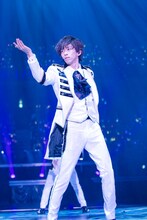 リョウガ（撮影：米山三郎、冨田望、西村廣起、山下陽子）