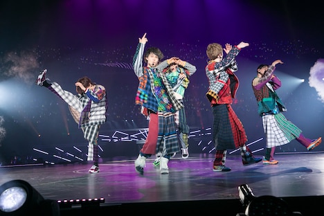 超特急（撮影：米山三郎、冨田望、西村廣起、山下陽子）