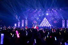 TrySail「LAWSON presents TrySail Second Live Tour "The Travels of TrySail"」千葉・幕張イベントホール公演の様子。