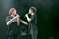 左から春斗、末吉9太郎。（撮影：牛島康介）