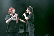 左から春斗、末吉9太郎。(撮影:牛島康介)