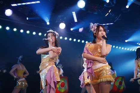 AKB48チーム4「夢を死なせるわけにいかない」公演の様子。 (c)AKS