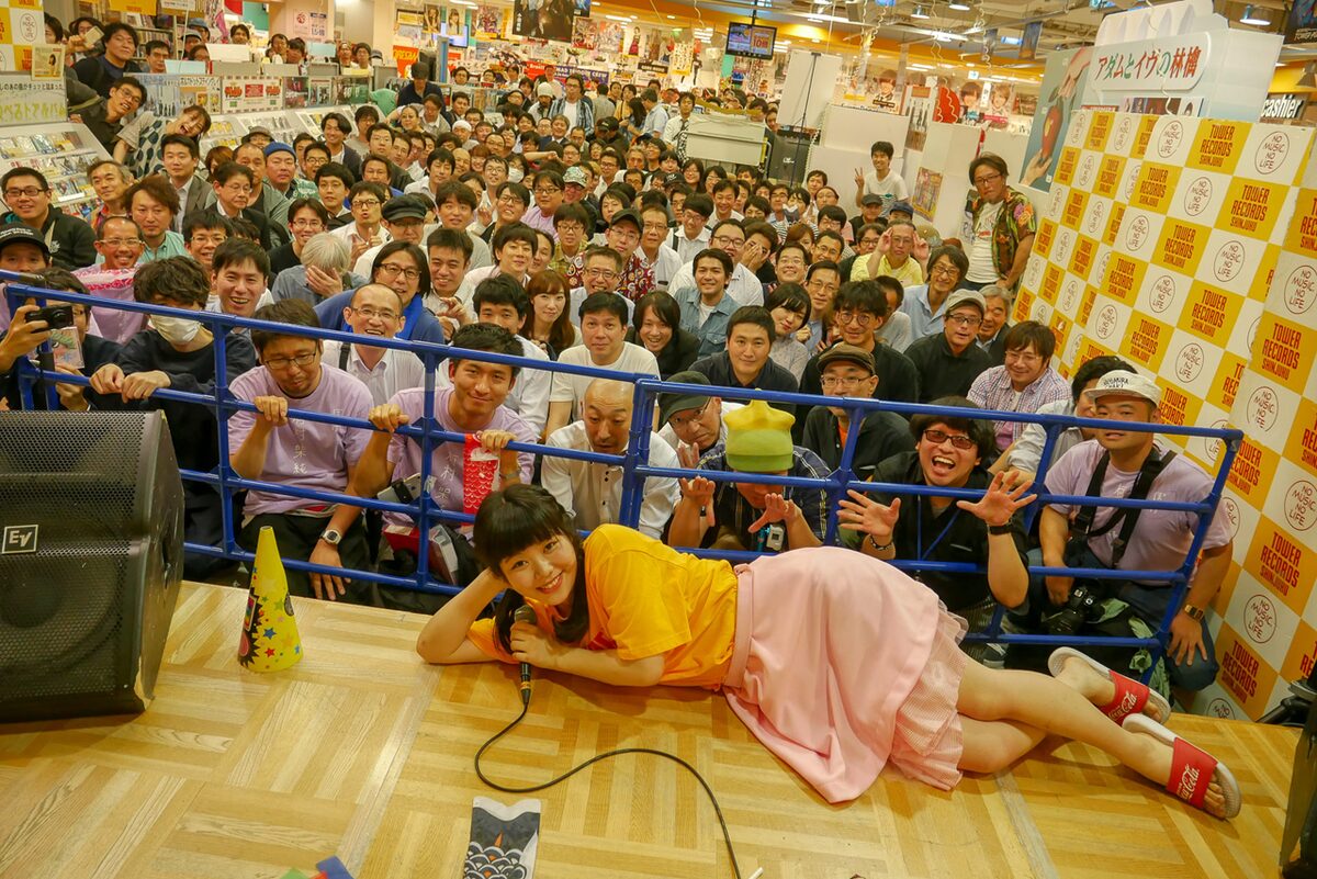 眉村ちあき 初のリリースイベントで 一生甘やかされて生きていきたい イベントレポート 音楽ナタリー