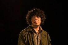 峯田和伸演じる“画家・ゴッホ”。(c)2018「猫は抱くもの」製作委員会