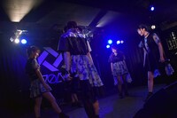 「IVOLVE ONEMAN LIVE "Hacia el verano"」の様子。