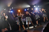 「IVOLVE ONEMAN LIVE "Hacia el verano"」の様子。