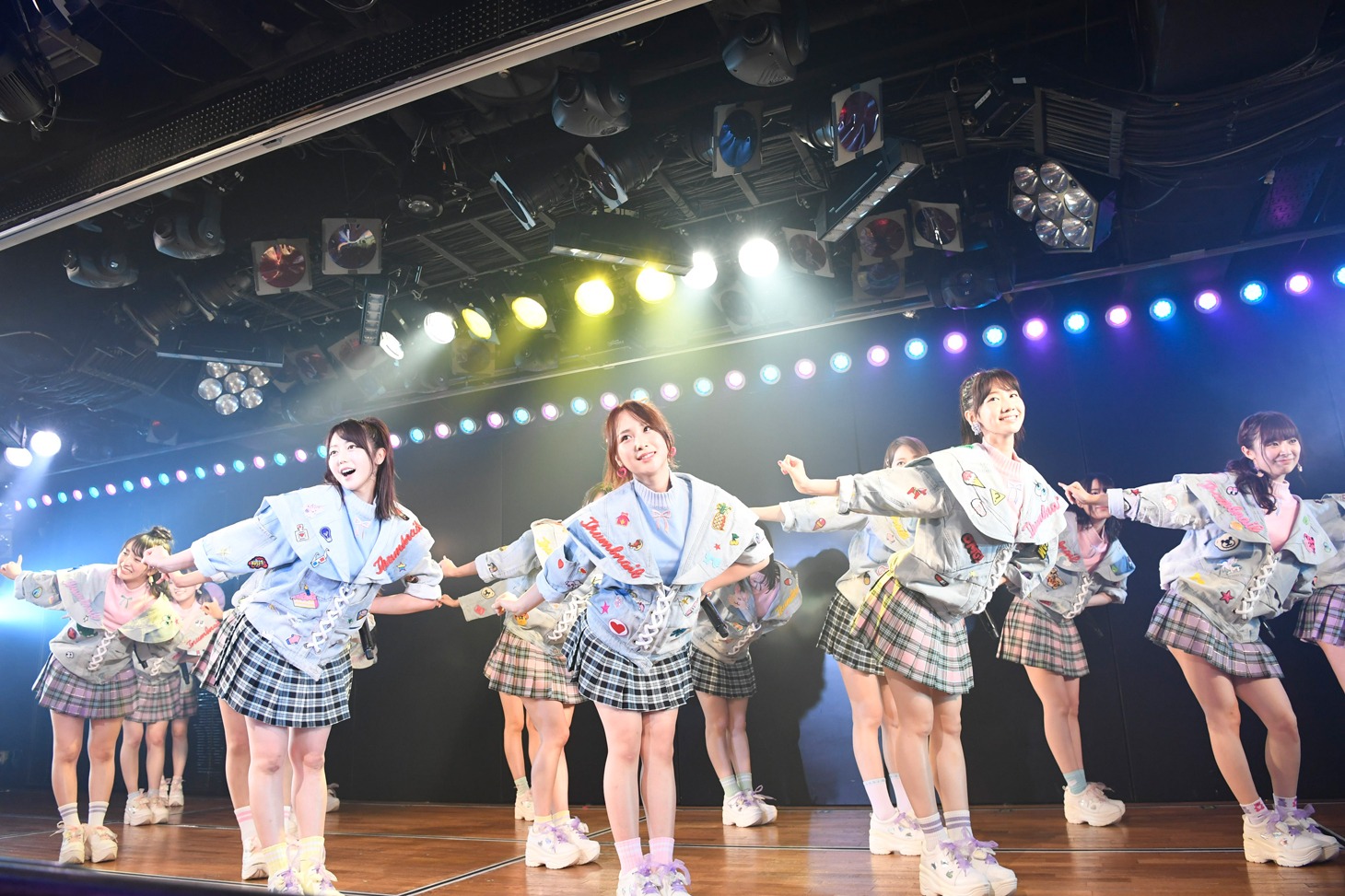 AKB48劇場公演の様子。(c)AKS