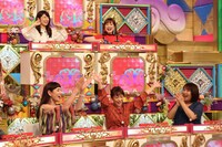 秋野暢子率いる女性チーム。(c)フジテレビ