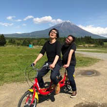 左からフルカワユタカ、原昌和（the band apart）。