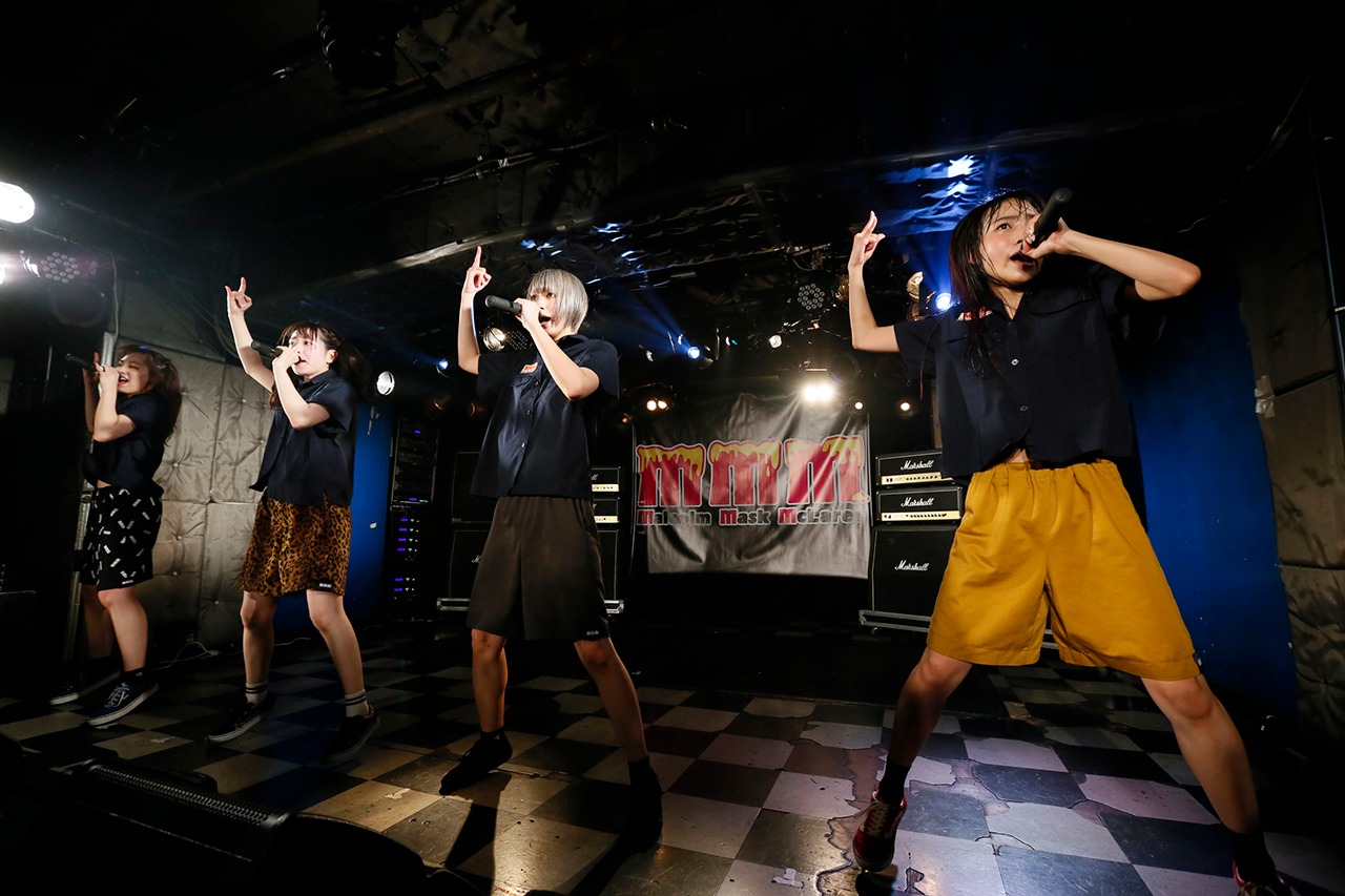 Malcolm Mask McLaren「Light in Distortion」東京・新宿LOFTの様子。（写真提供：エイジアプロモーション）