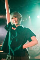 momo（写真提供：エイジアプロモーション）