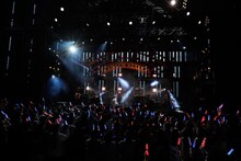 鈴村健一「鈴村健一 満天LIVE 2018 "Going my rail"」の様子。（撮影：草刈雅之）