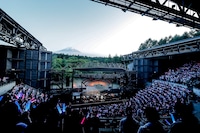 鈴村健一「鈴村健一 満天LIVE 2018 "Going my rail"」の様子。（撮影：草刈雅之）