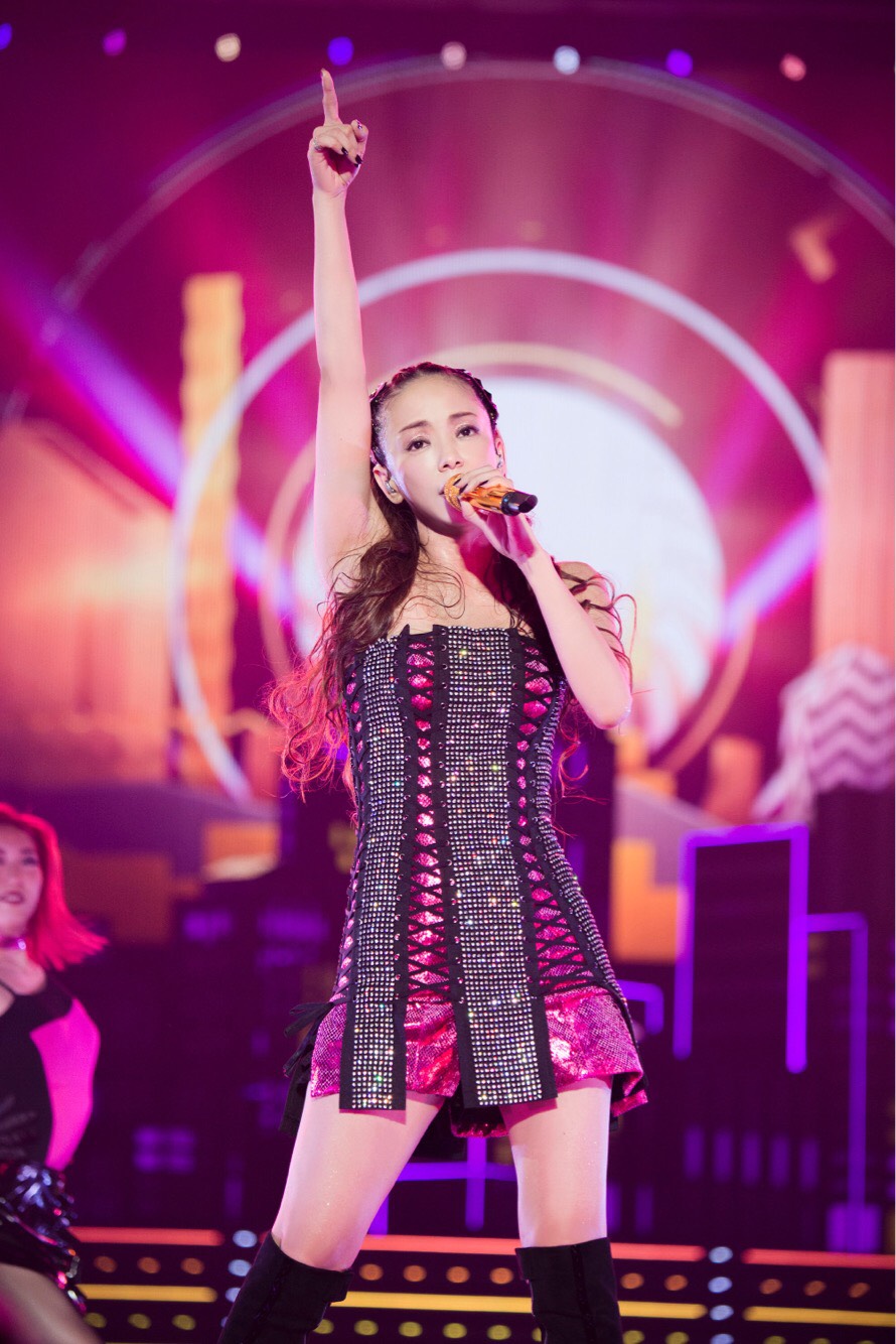 安室奈美恵「namie amuro Final Tour 2018 ～Finally～」東京ドーム公演の様子。