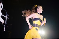 安室奈美恵「namie amuro Final Tour 2018 ～Finally～」東京ドーム公演の様子。