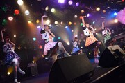 「A応P 2nd LIVE TOUR 2018 アニメがなくちゃ戦えない！」東京・渋谷CLUB QUATTRO公演の様子。
