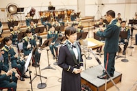 陸上自衛隊中部方面音楽隊「いのちの音」ミュージックビデオ撮影の様子。